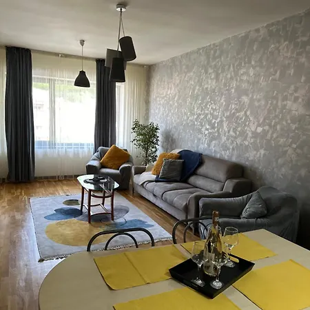 Apartment “la Iepure” *